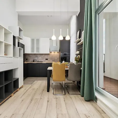 Architektow Avenue Free Parking By Renters Daire *